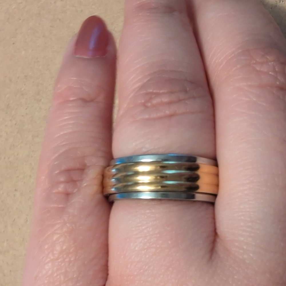 Stylish Two-Tone Spinner Band Stainkess Steel Ring